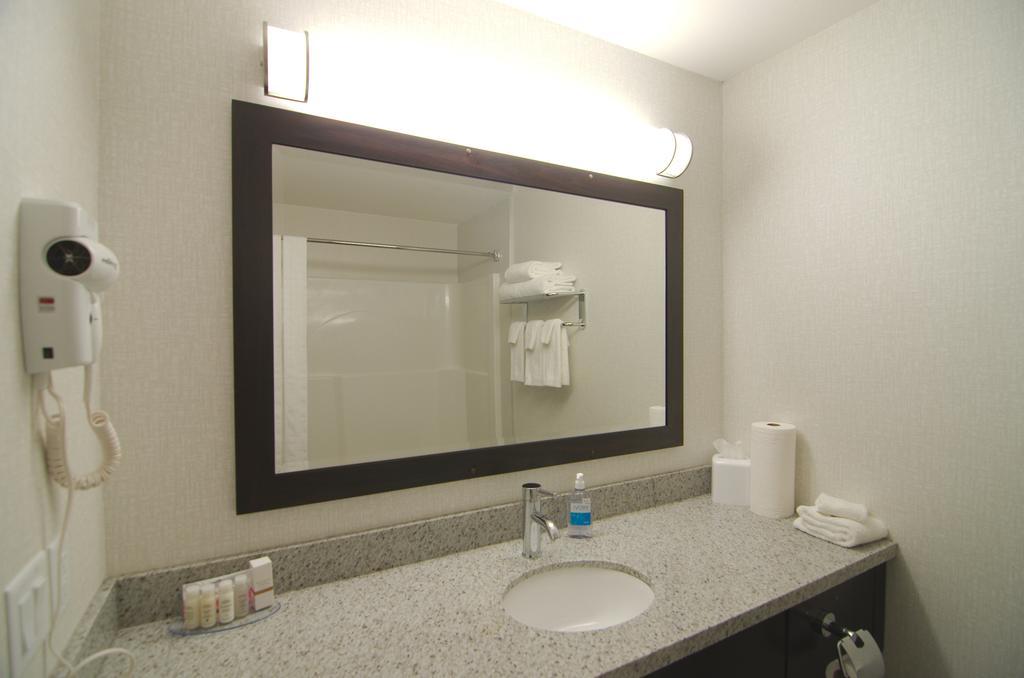 Paradise Inn And Suites Redwater Pokój zdjęcie